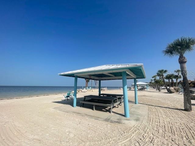 FLOR A MAR - Residential