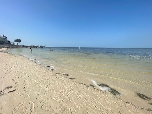 FLOR A MAR - Residential