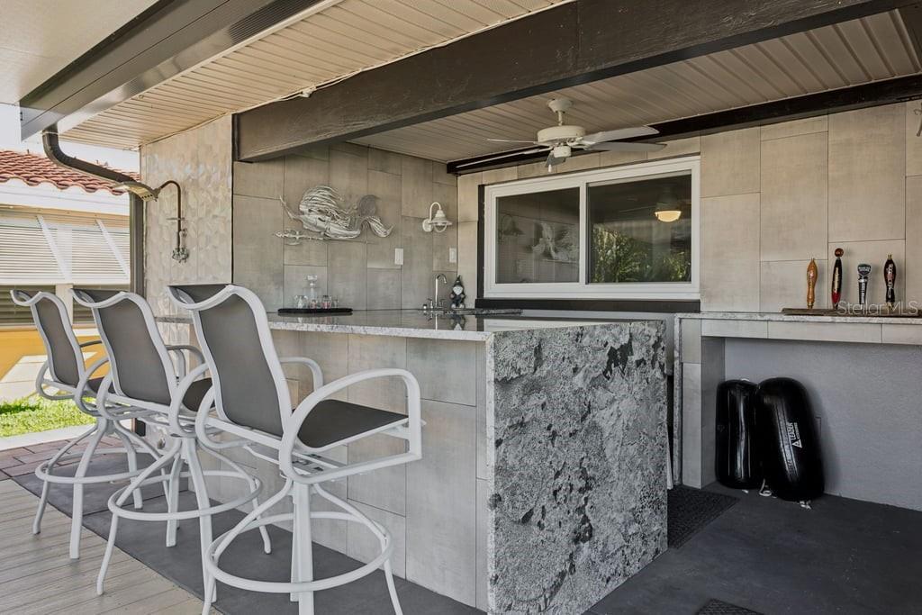 FLOR A MAR - Residential