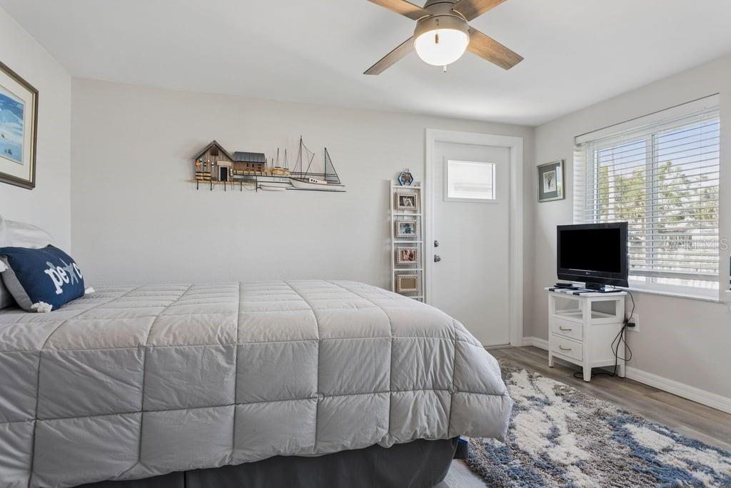 FLOR A MAR - Residential