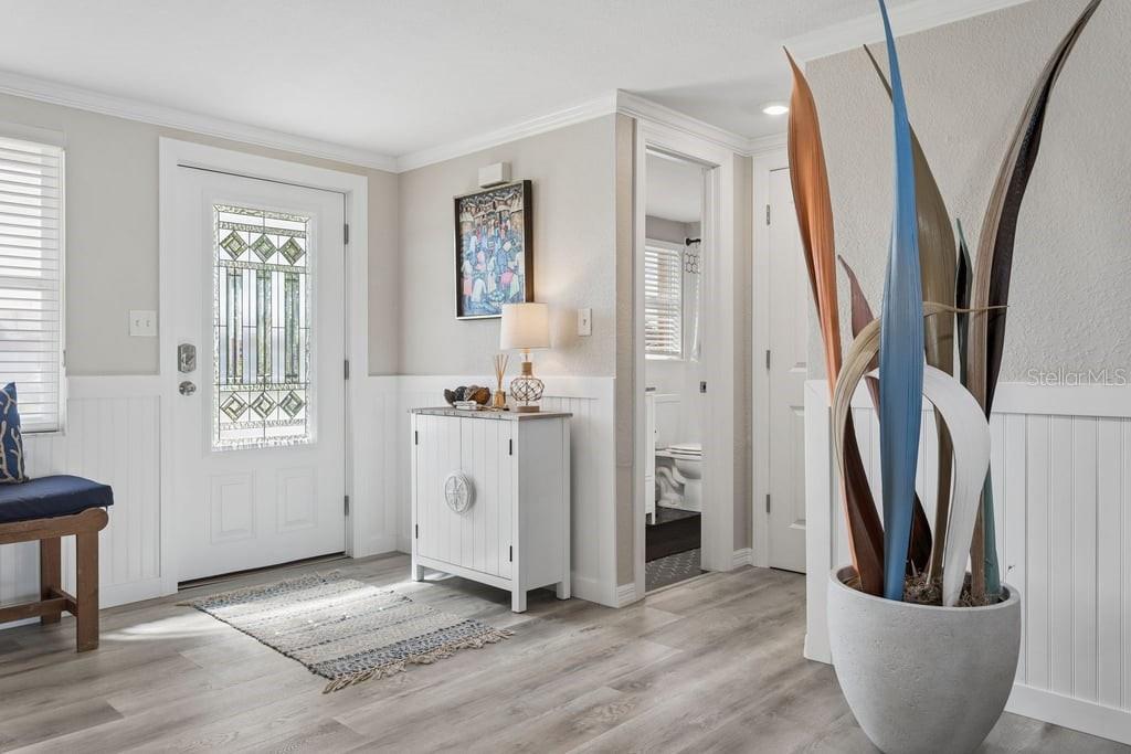 FLOR A MAR - Residential