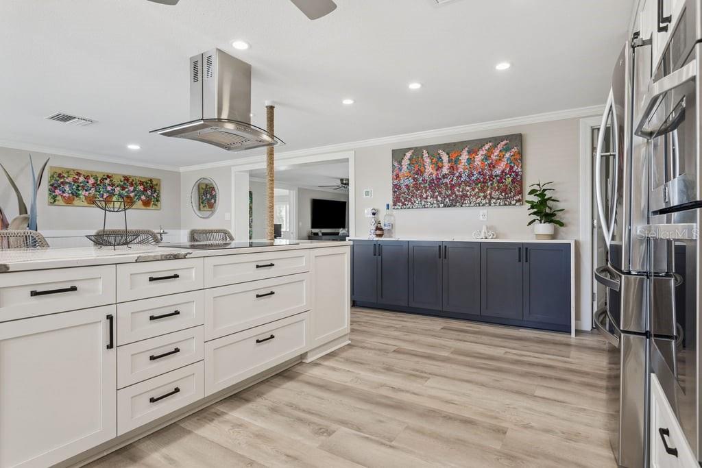 FLOR A MAR - Residential