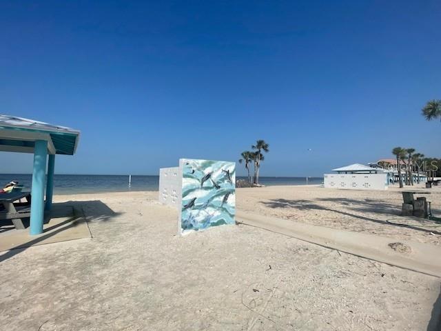 FLOR A MAR - Residential