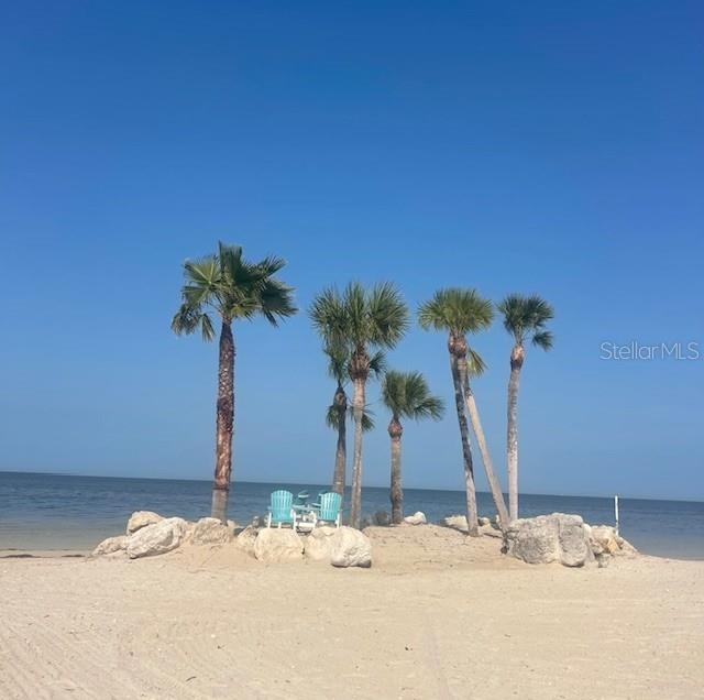 FLOR A MAR - Residential