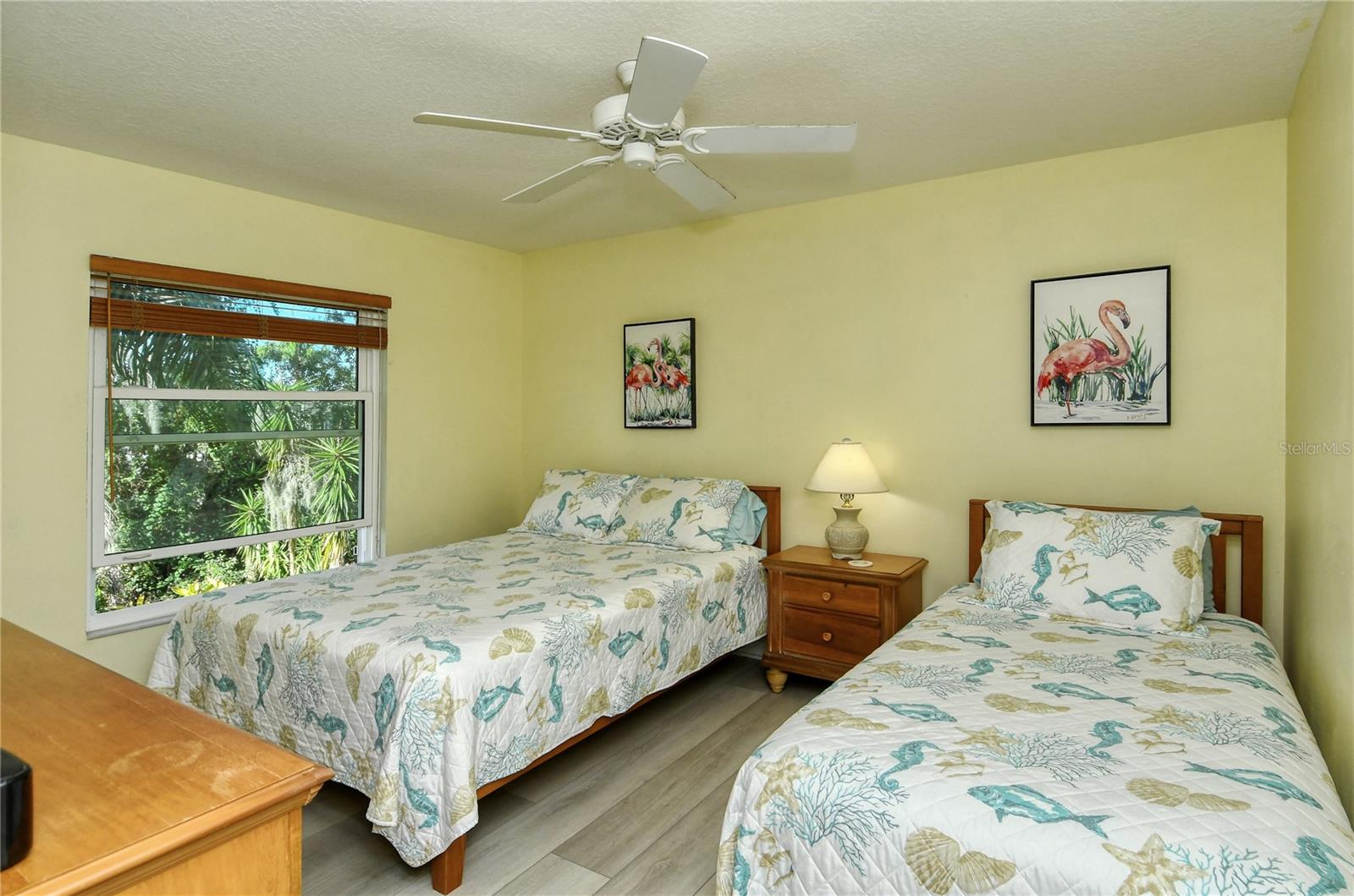 HERITAGE OAKS GOLF & COUNTRY CLUB - Residential