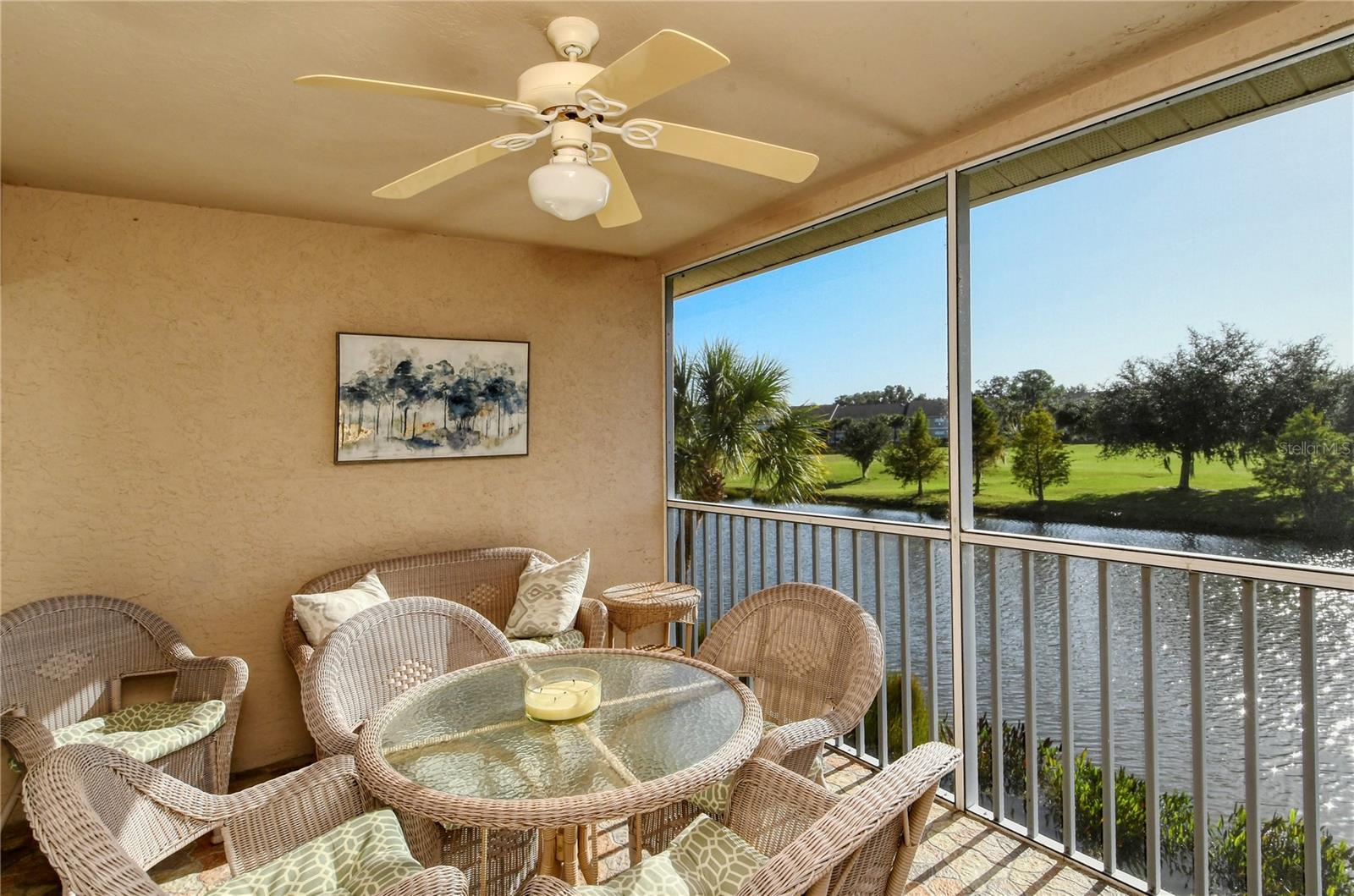 HERITAGE OAKS GOLF & COUNTRY CLUB - Residential