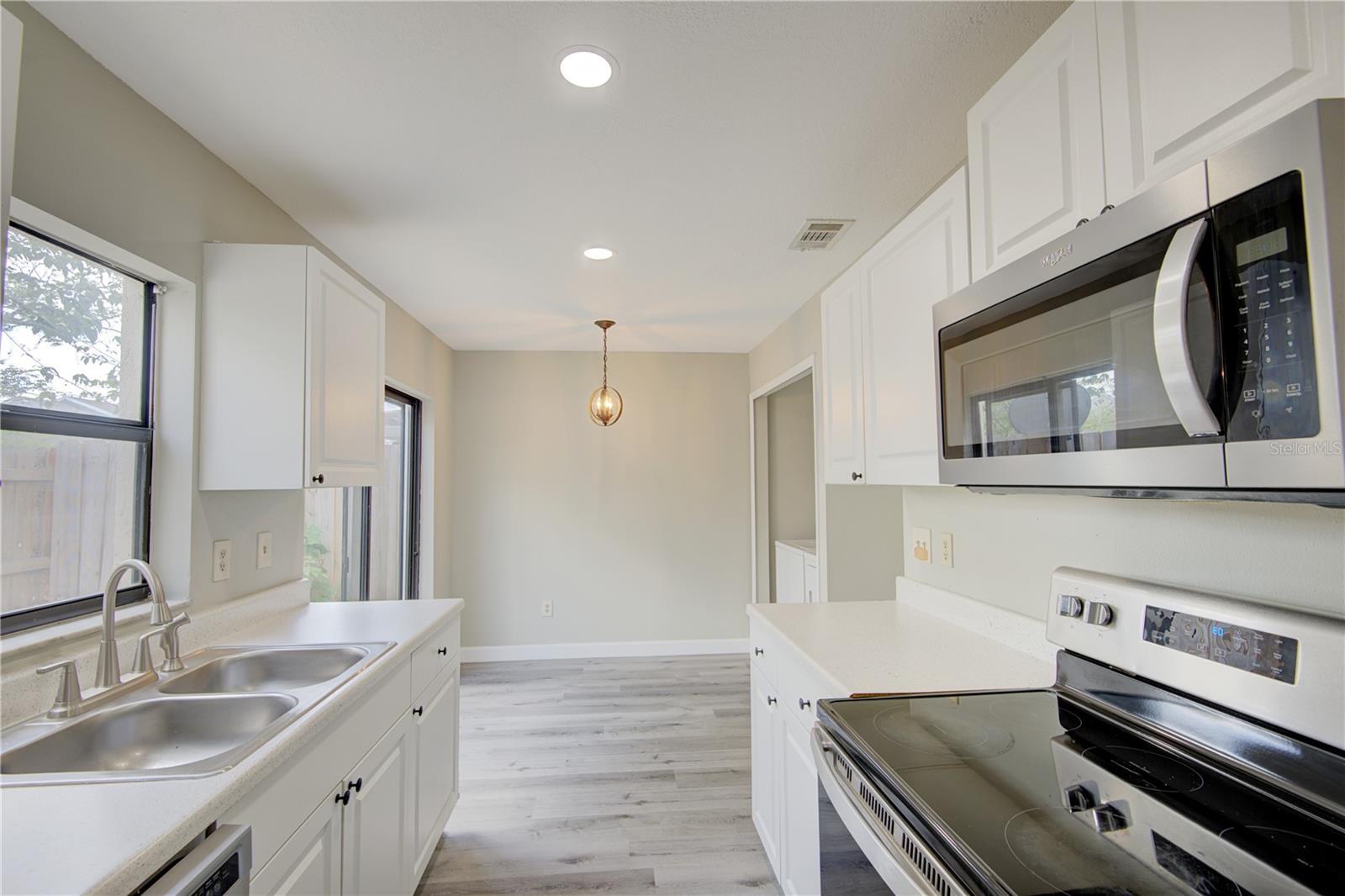 HIDDEN CREEK CONDO PH 04 - Residential