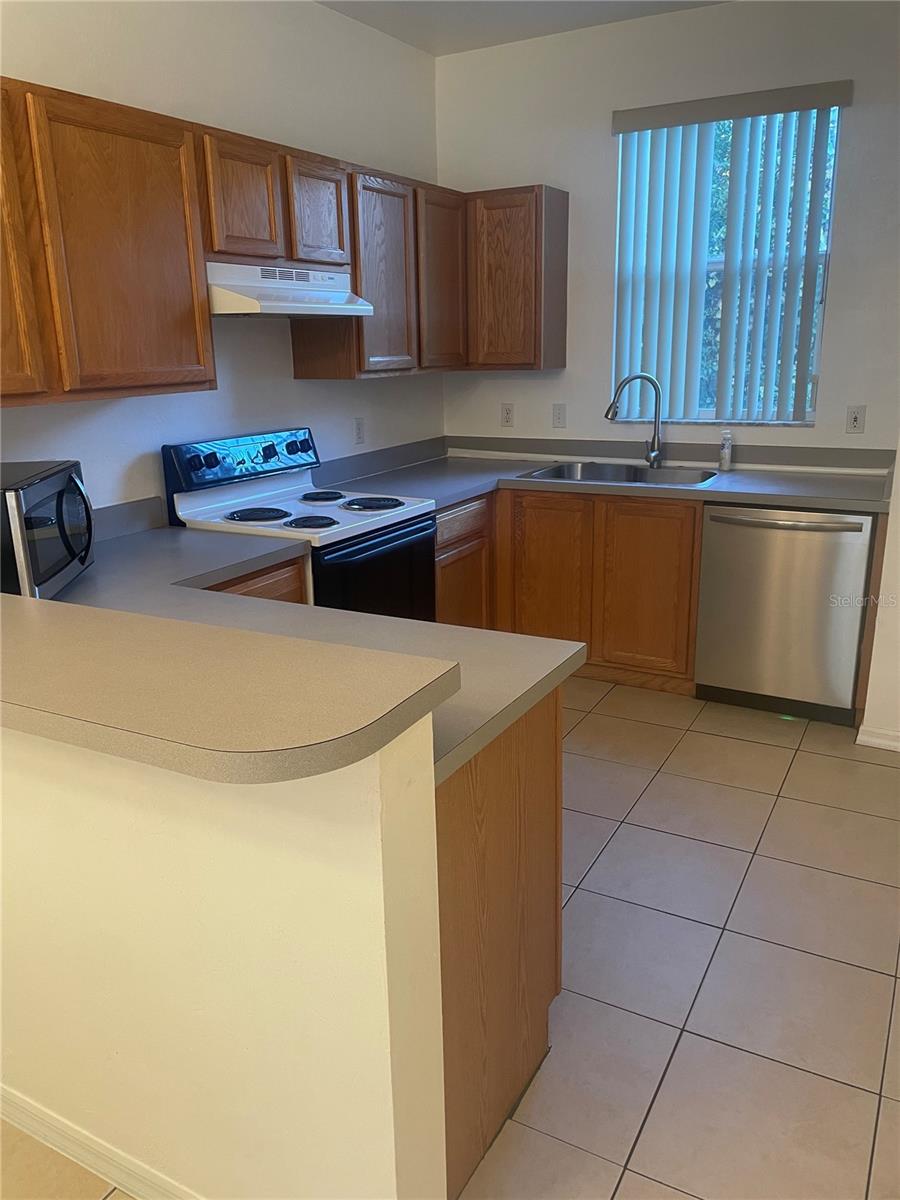 KENSINGTON PARK - Residential Lease