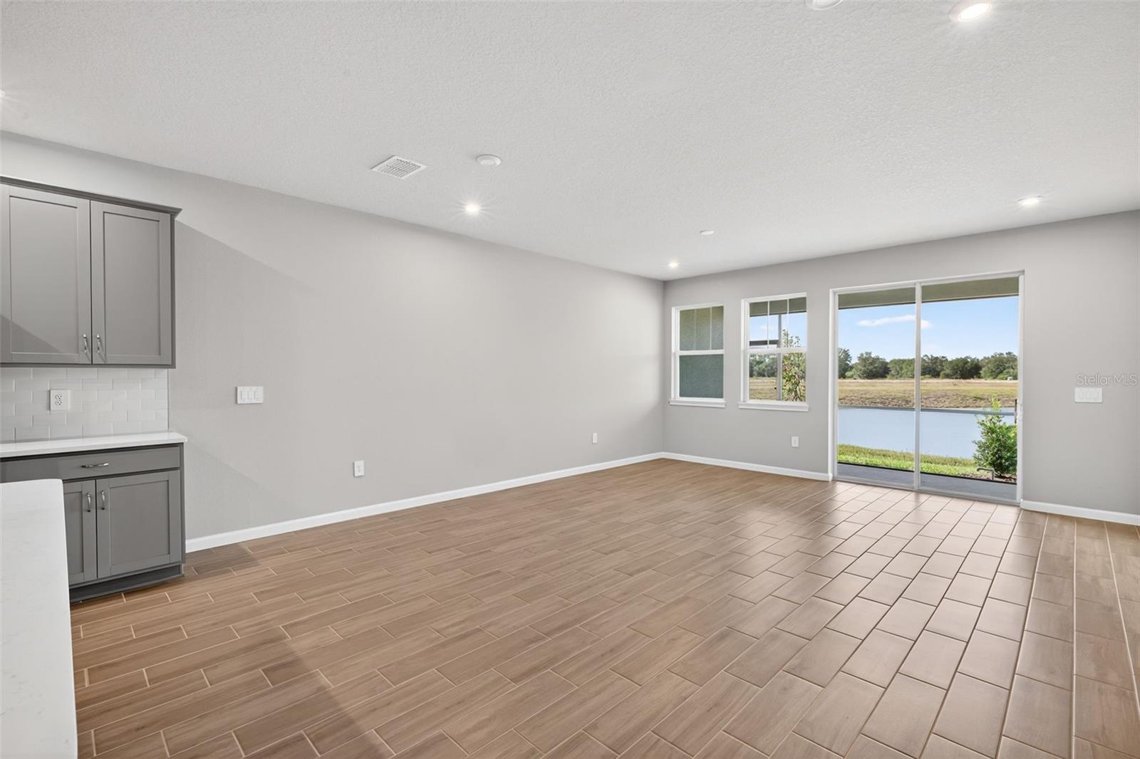 CROSSWIND RANCH - Residential