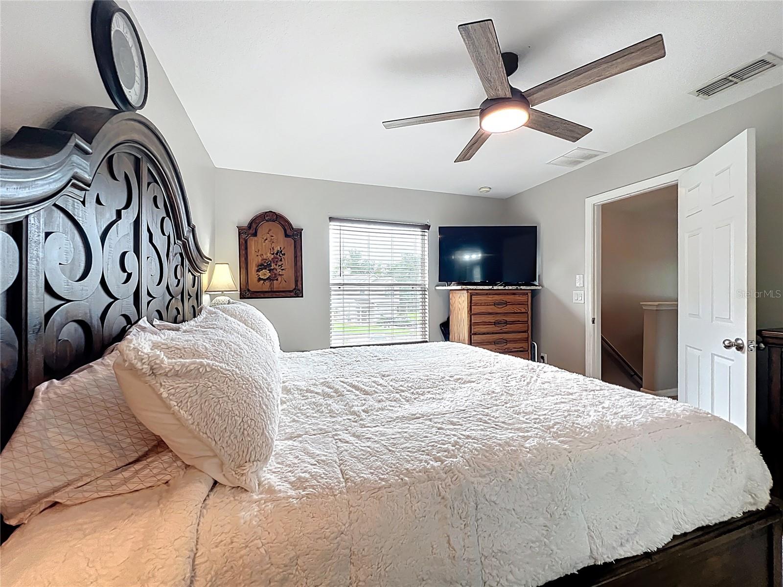 LOT 32 BLOCK A JUMPER CREEK MANOR PB 9 PGS 5-5B - Residential