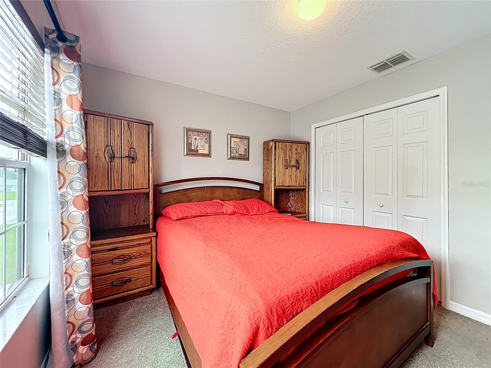 LOT 32 BLOCK A JUMPER CREEK MANOR PB 9 PGS 5-5B - Residential