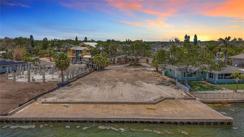 4771 BAYWOOD POINT DRIVE S GULFPORT FL 33711