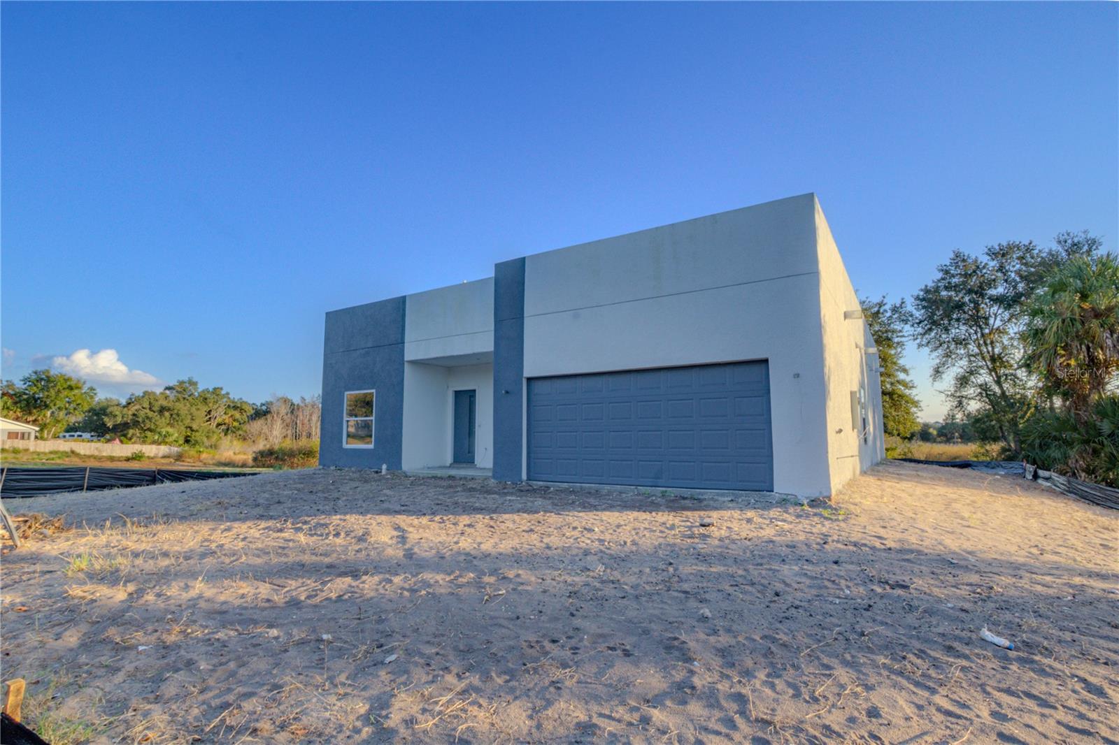 397 NORTH BOULEVARD W