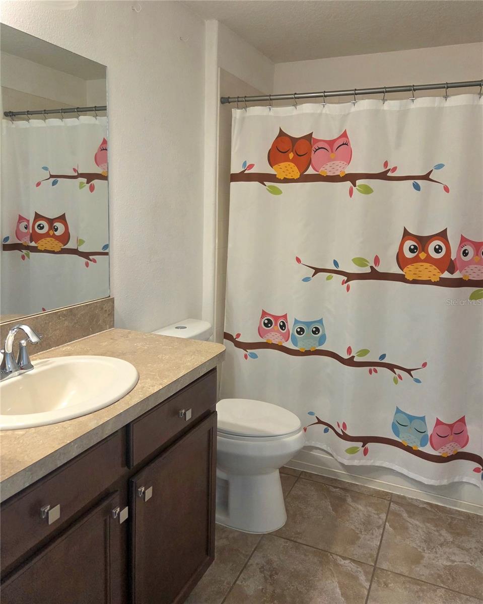 SAVANNAH LNDGS - Residential