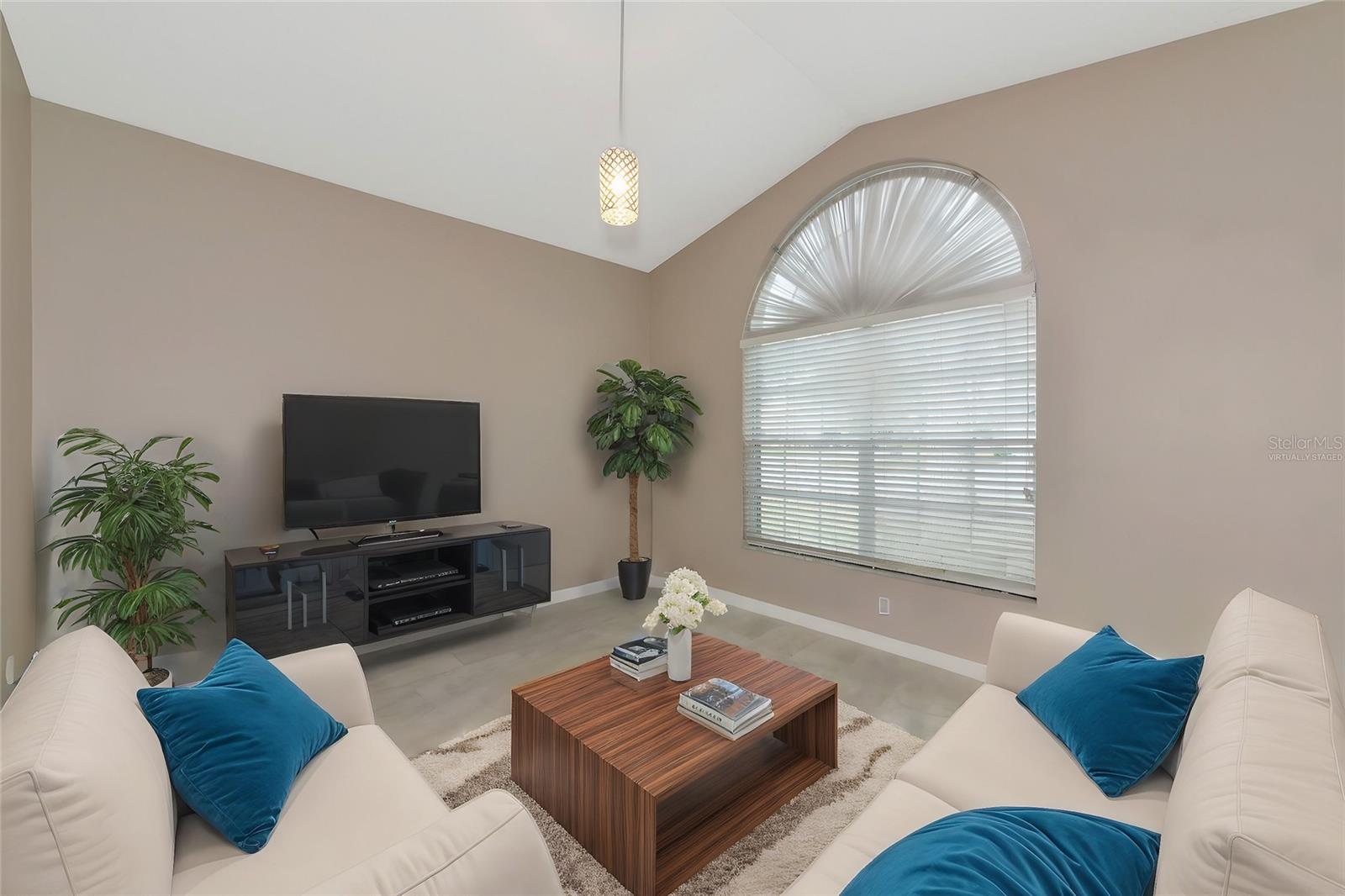 3404 SHADY BROOK LANE
