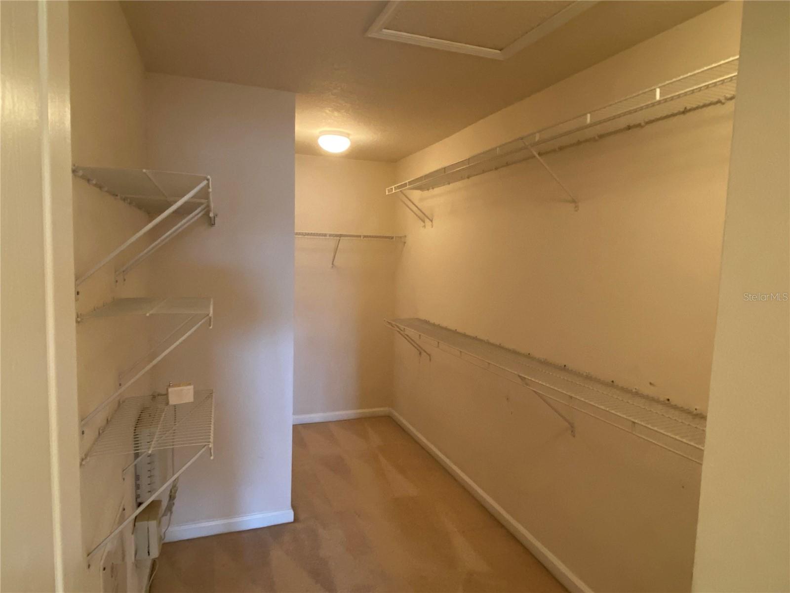 VALHALLA PH 3-4 - Residential Lease