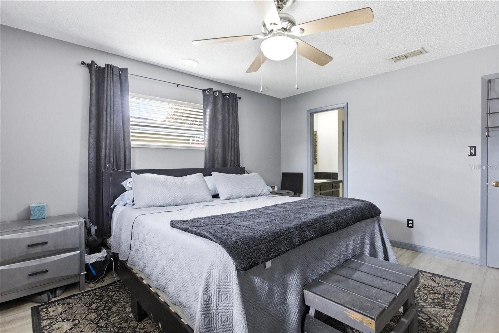 ROBERTA PLACE - Residential