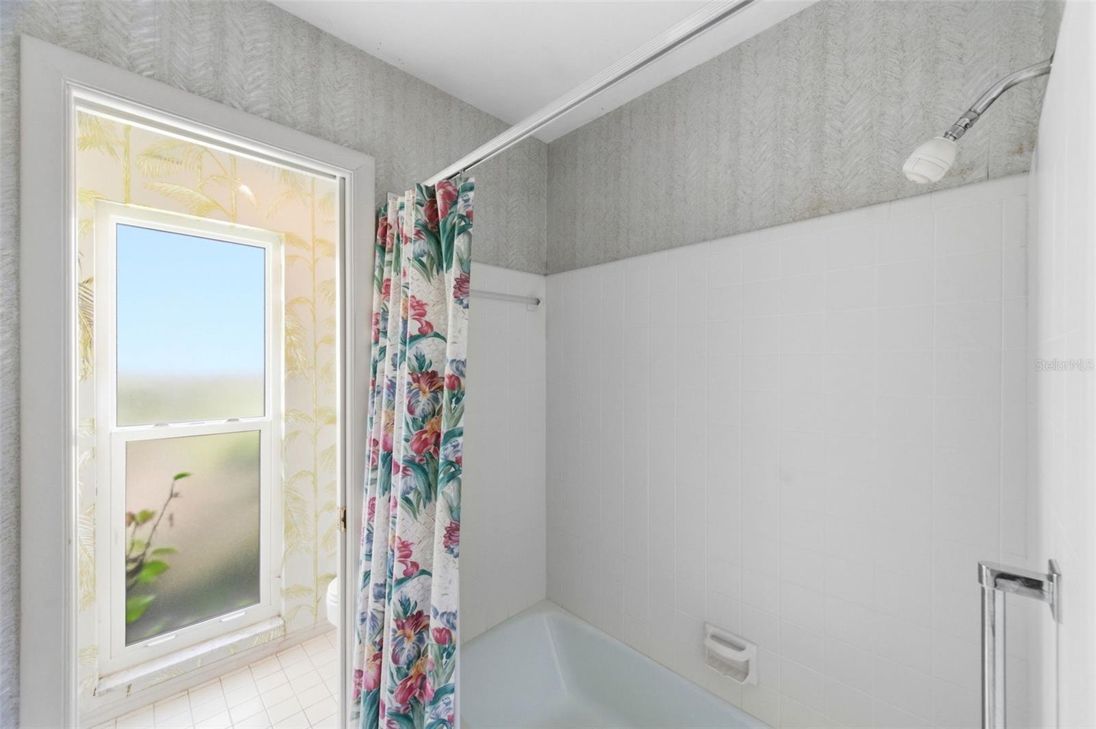 MONTICELLO PARK - Residential