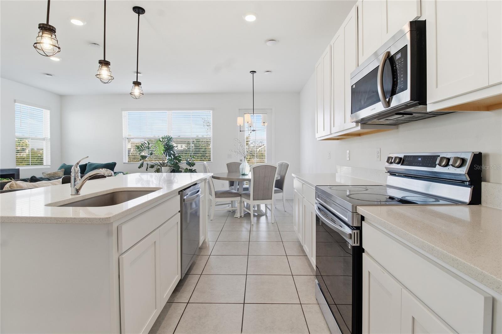 FESTIVAL PH 5 - Residential