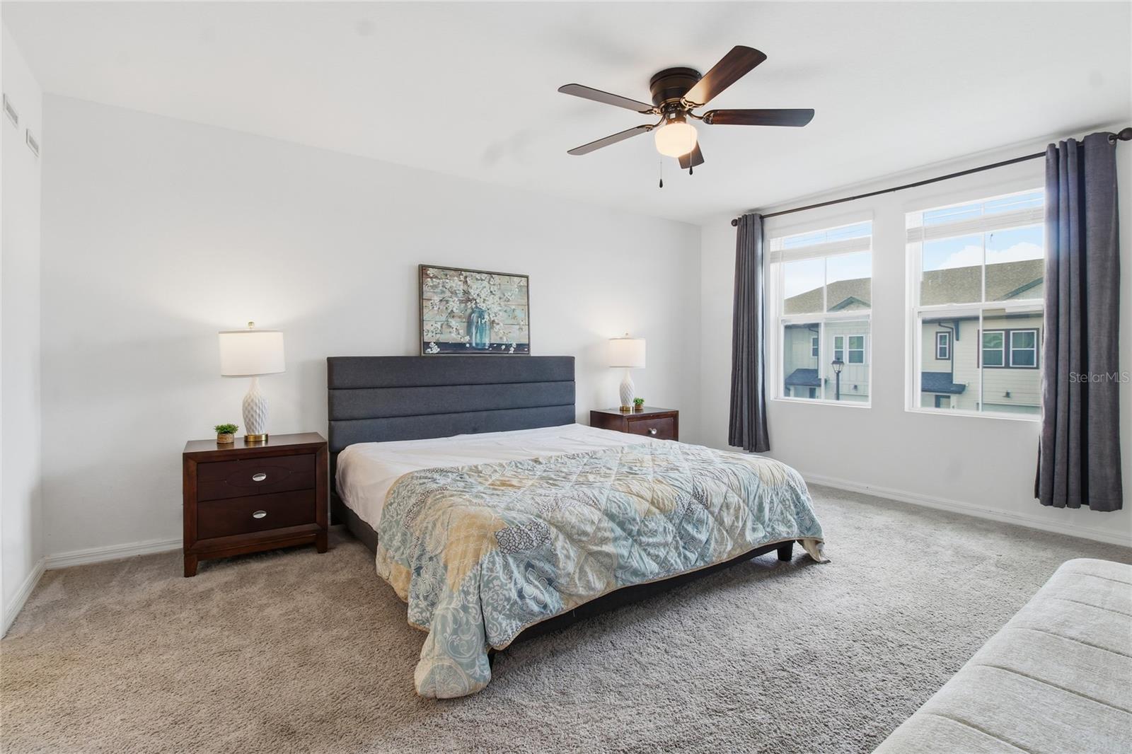 FESTIVAL PH 5 - Residential