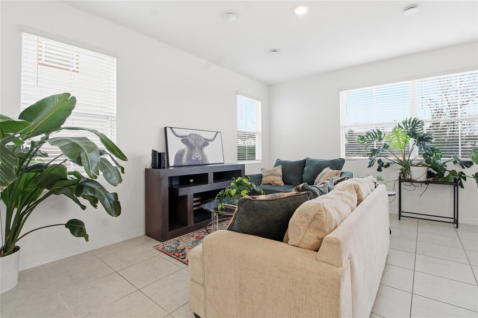 FESTIVAL PH 5 - Residential