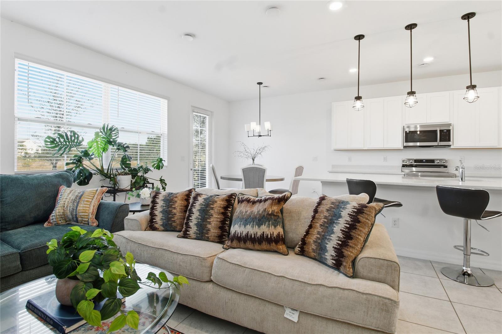 FESTIVAL PH 5 - Residential