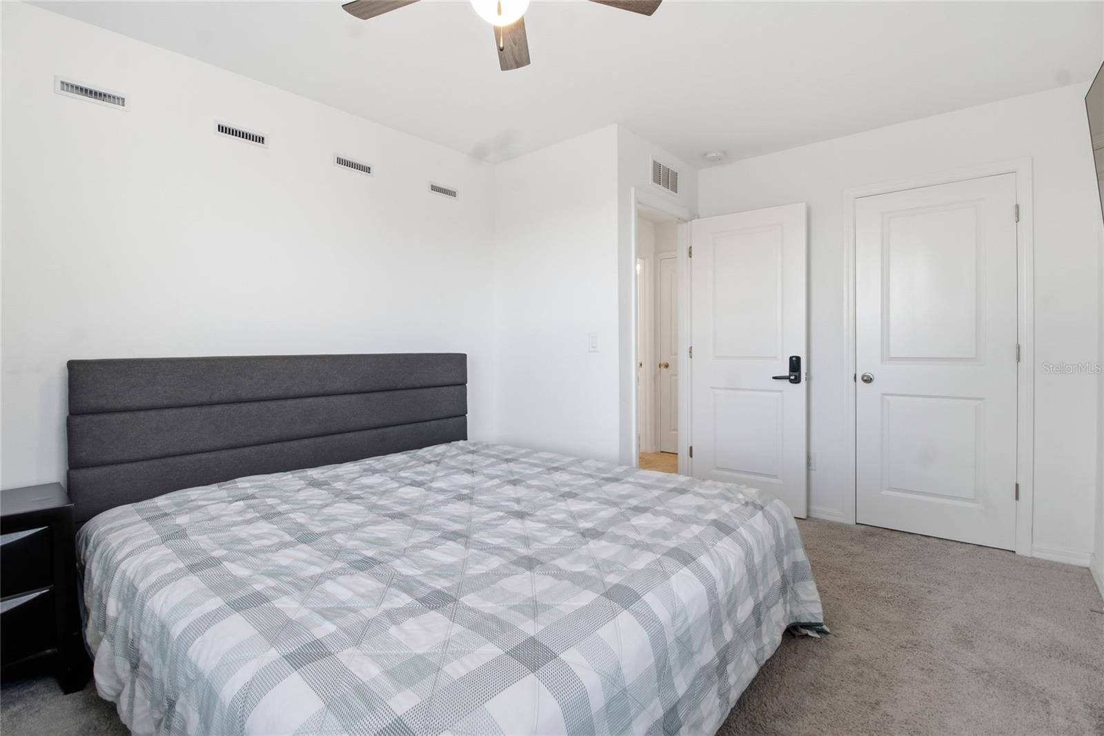 FESTIVAL PH 5 - Residential