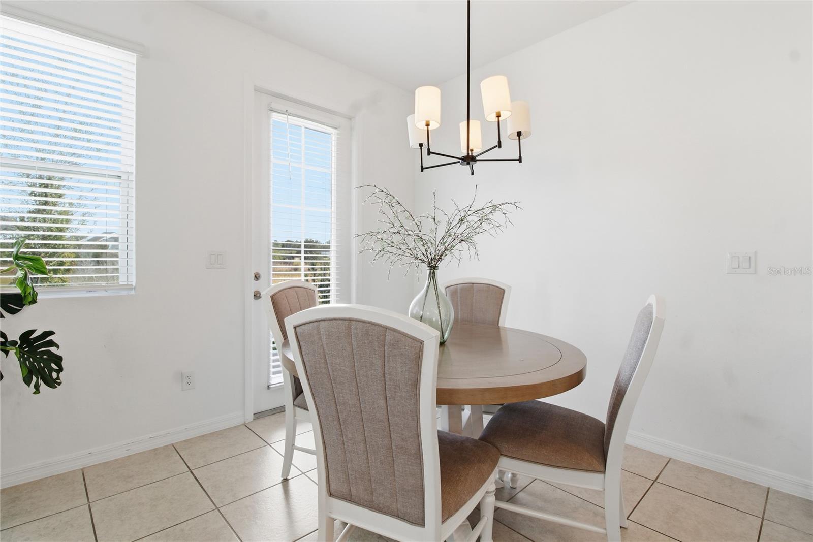 FESTIVAL PH 5 - Residential