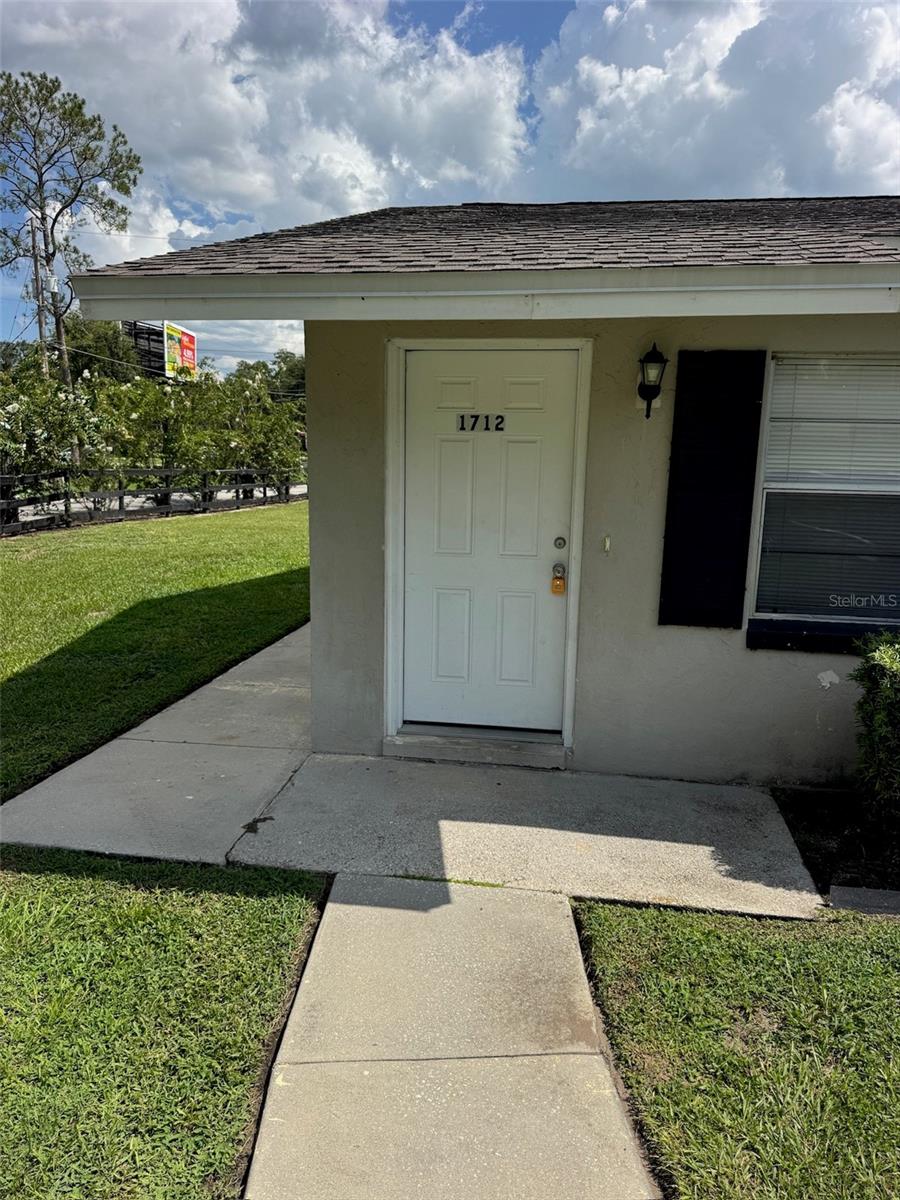 Photo of 1712 NE 71st Street, Ocala, FL 34479 (MLS # OM732521)