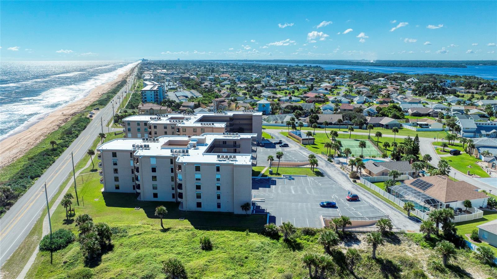 FAIRWIND SHORES CONDO - Residential