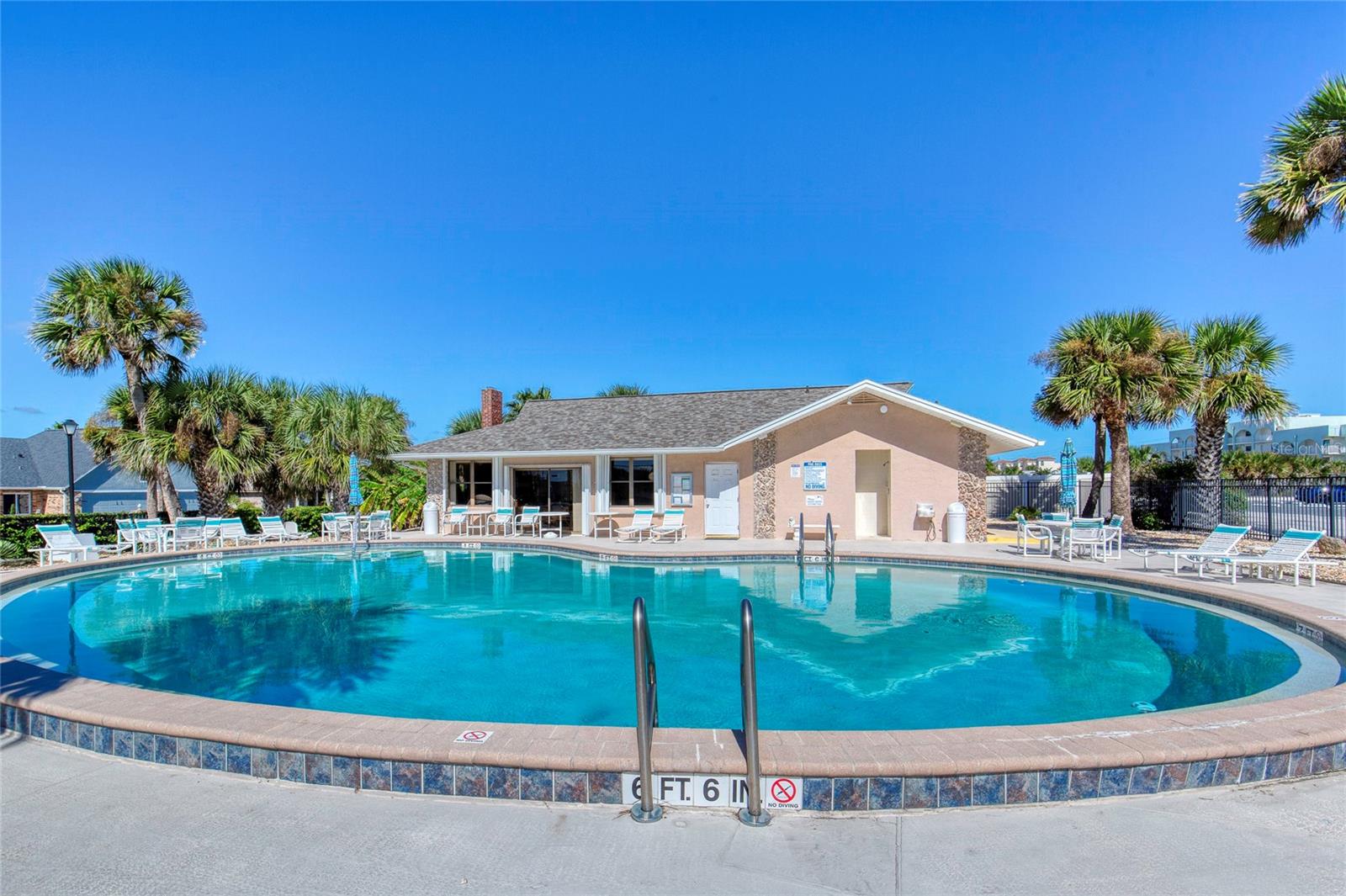 FAIRWIND SHORES CONDO - Residential