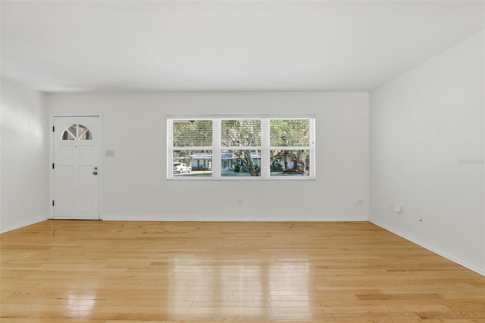 MAYFAIR - Residential