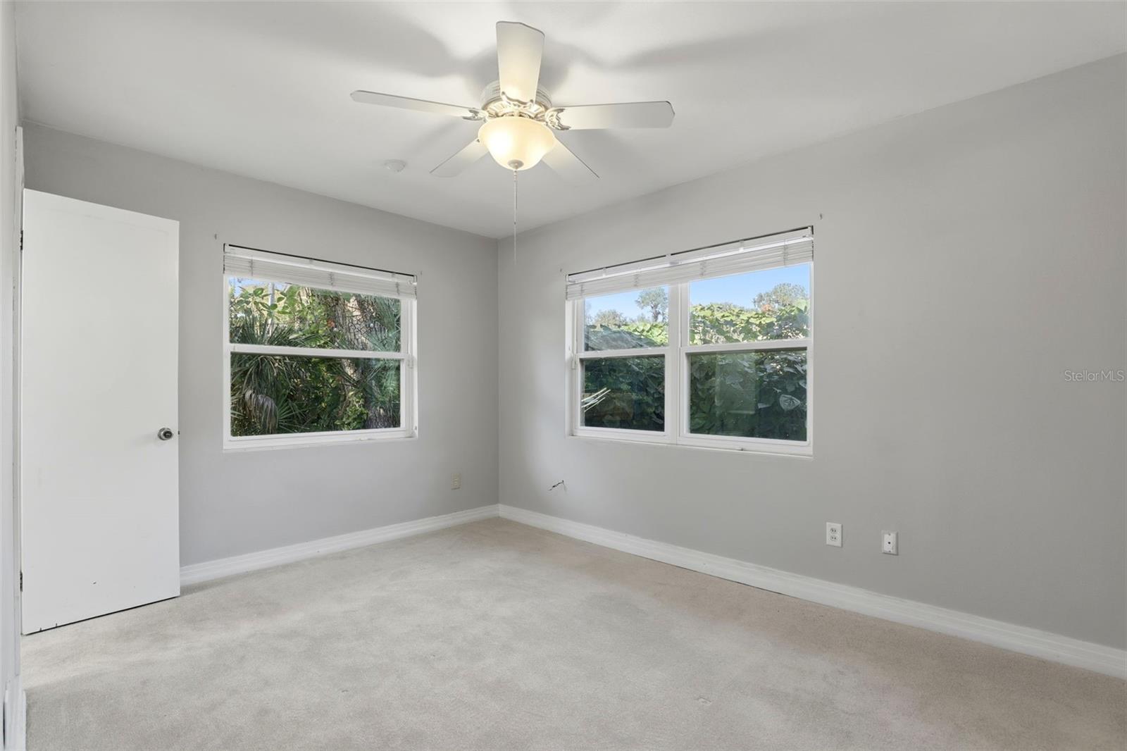 MAYFAIR - Residential