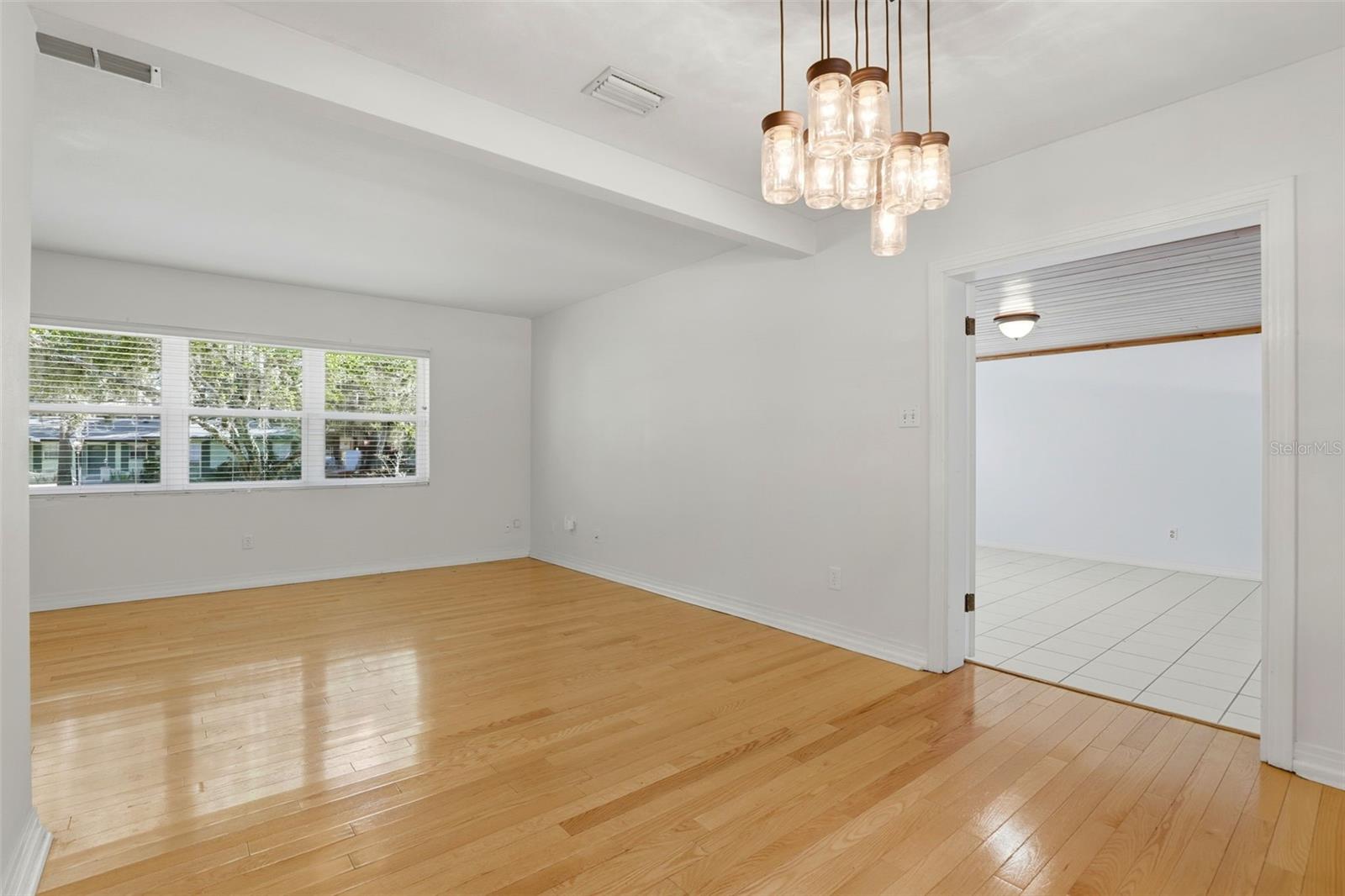 MAYFAIR - Residential