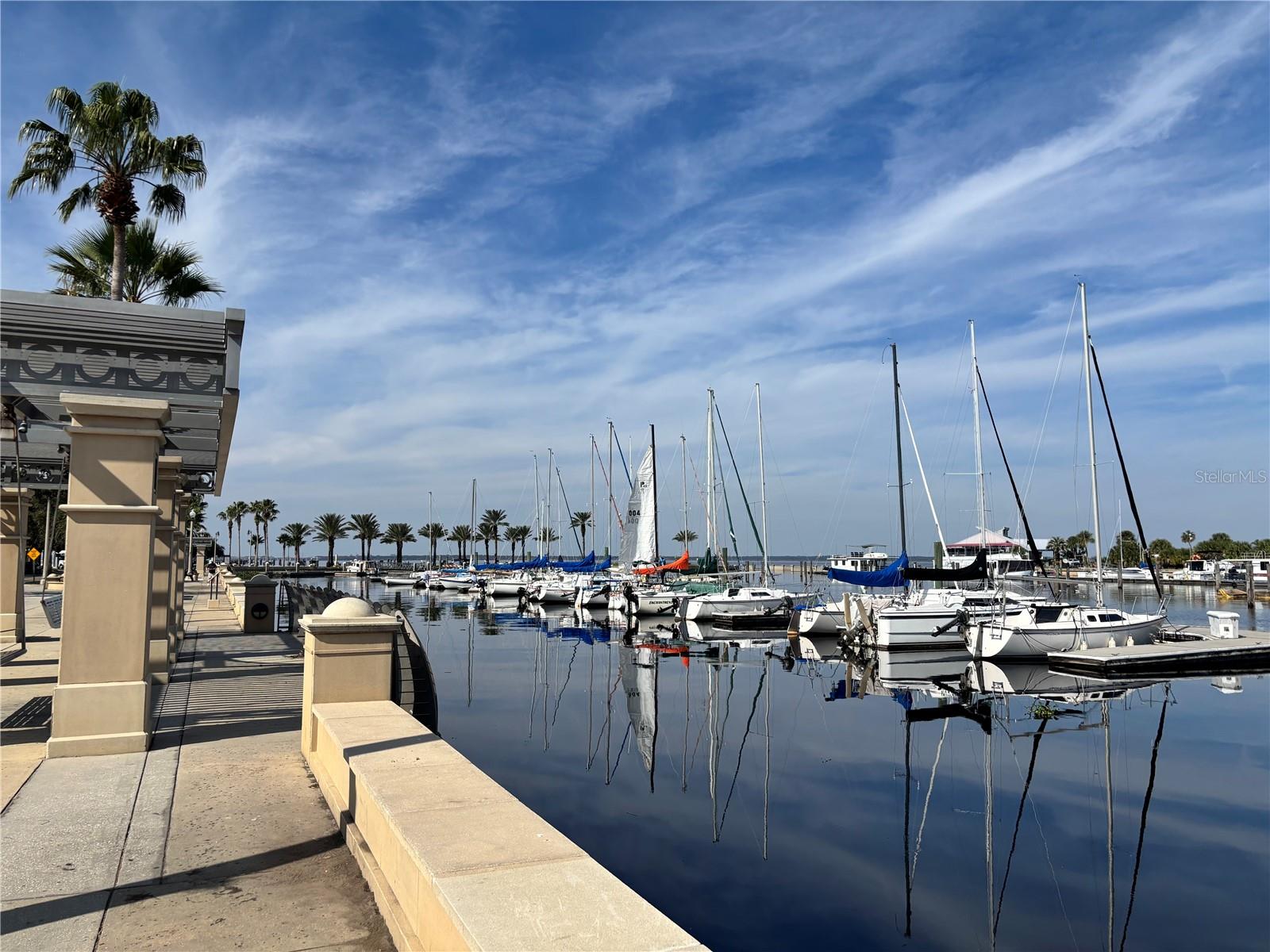 MAYFAIR - Residential