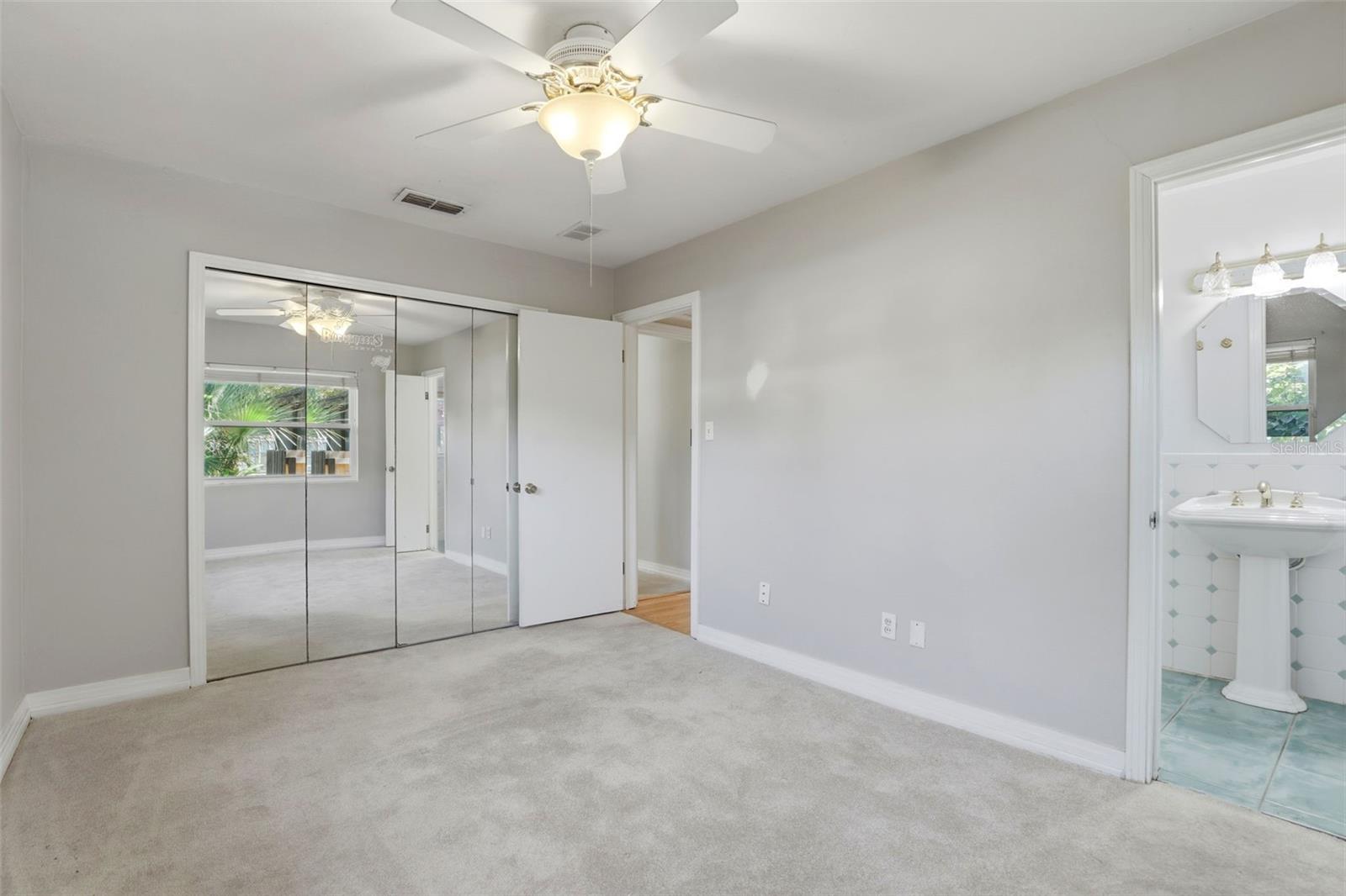 MAYFAIR - Residential