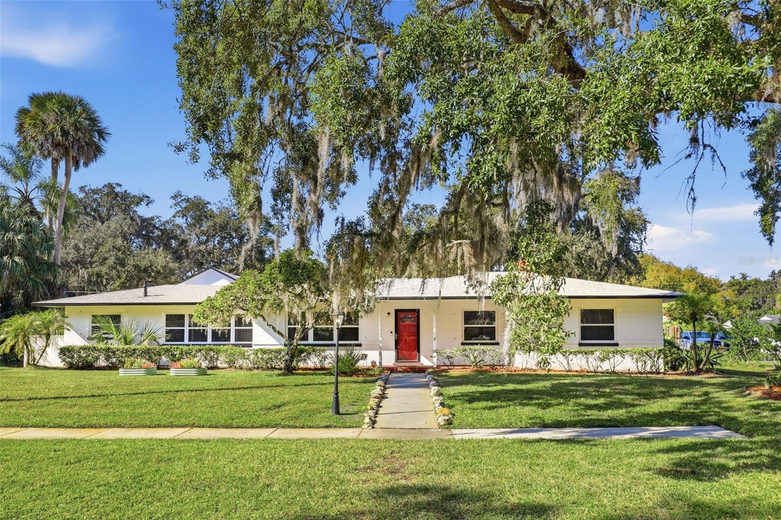 MAYFAIR - Residential