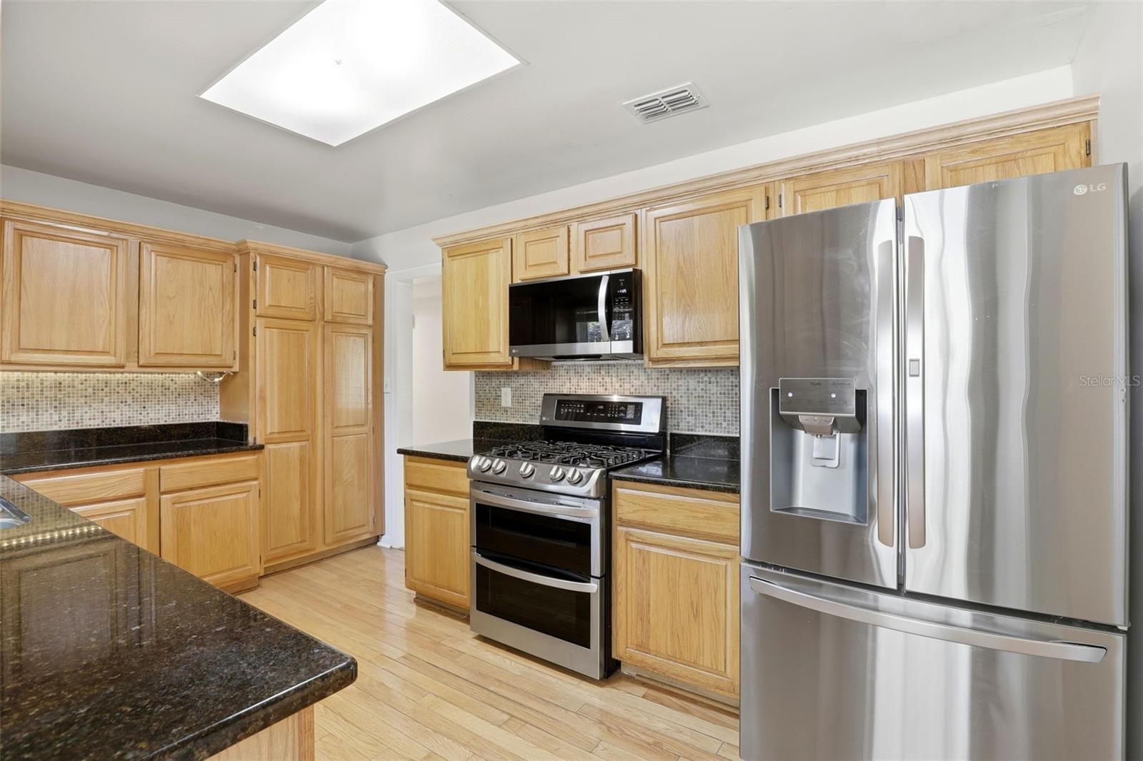 MAYFAIR - Residential