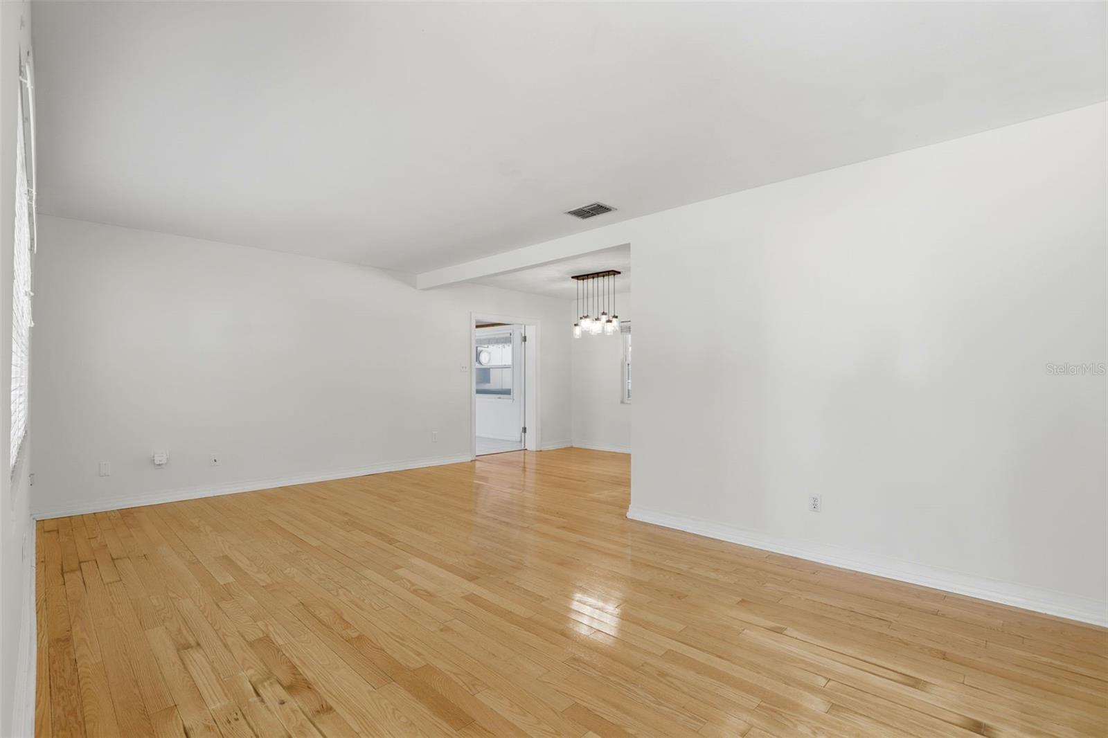 MAYFAIR - Residential