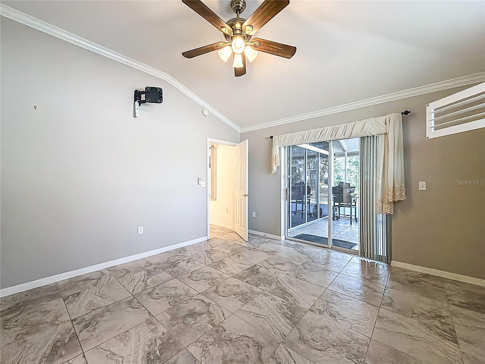 OAK RUN FAIRWAY OAKS - Residential