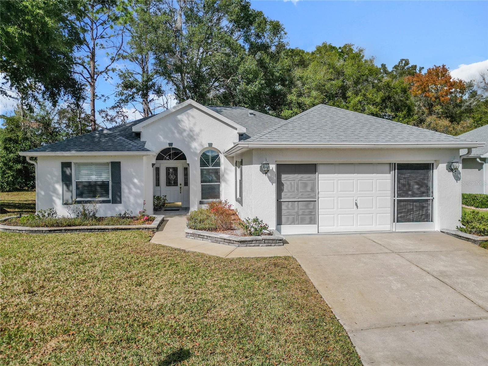 OAK RUN FAIRWAY OAKS - Residential