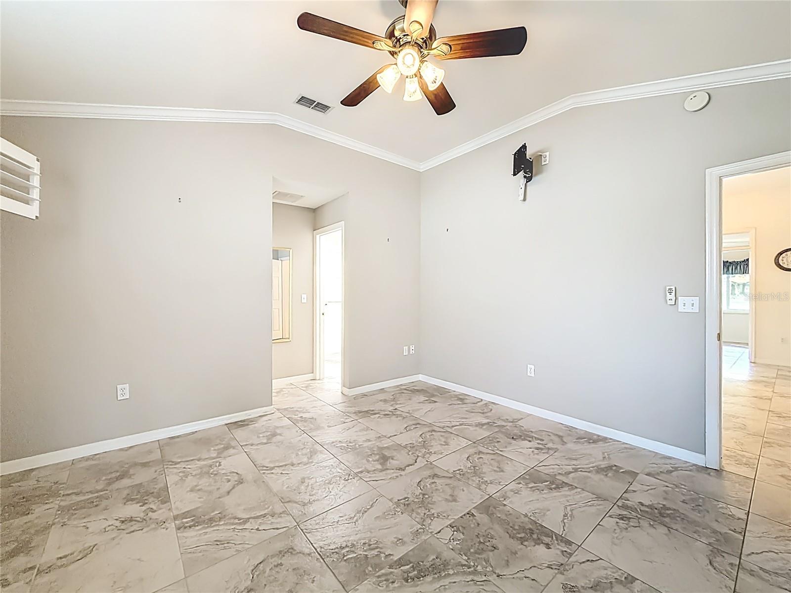 OAK RUN FAIRWAY OAKS - Residential