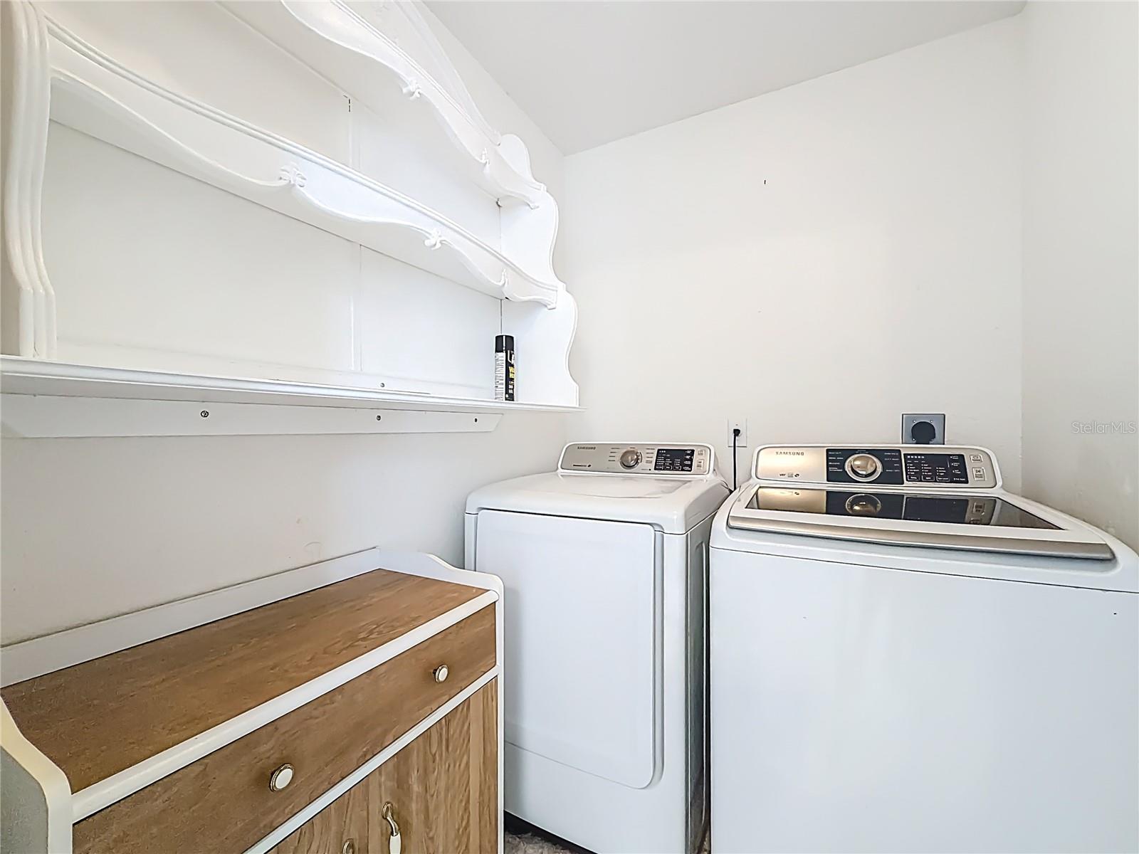 OAK RUN FAIRWAY OAKS - Residential