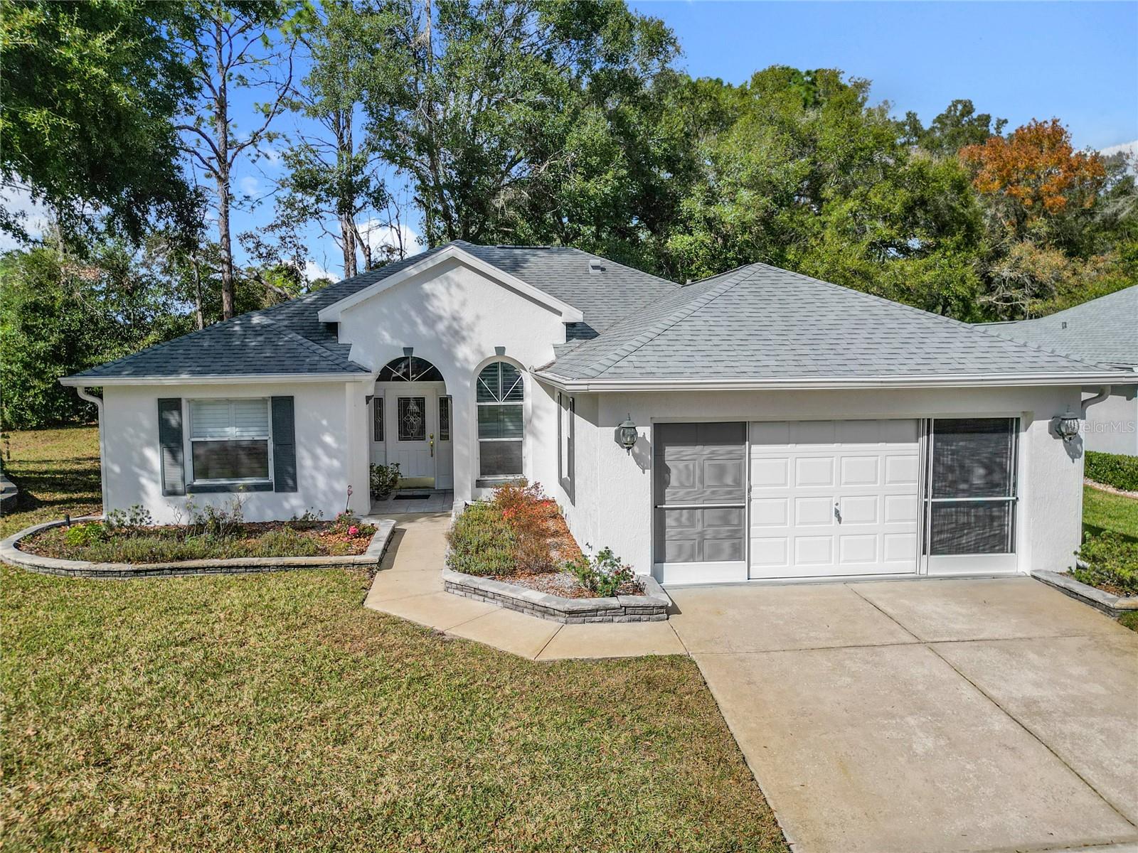 OAK RUN FAIRWAY OAKS - Residential