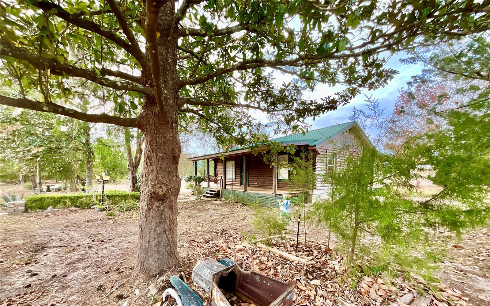 MELROSE LANDING - Residential