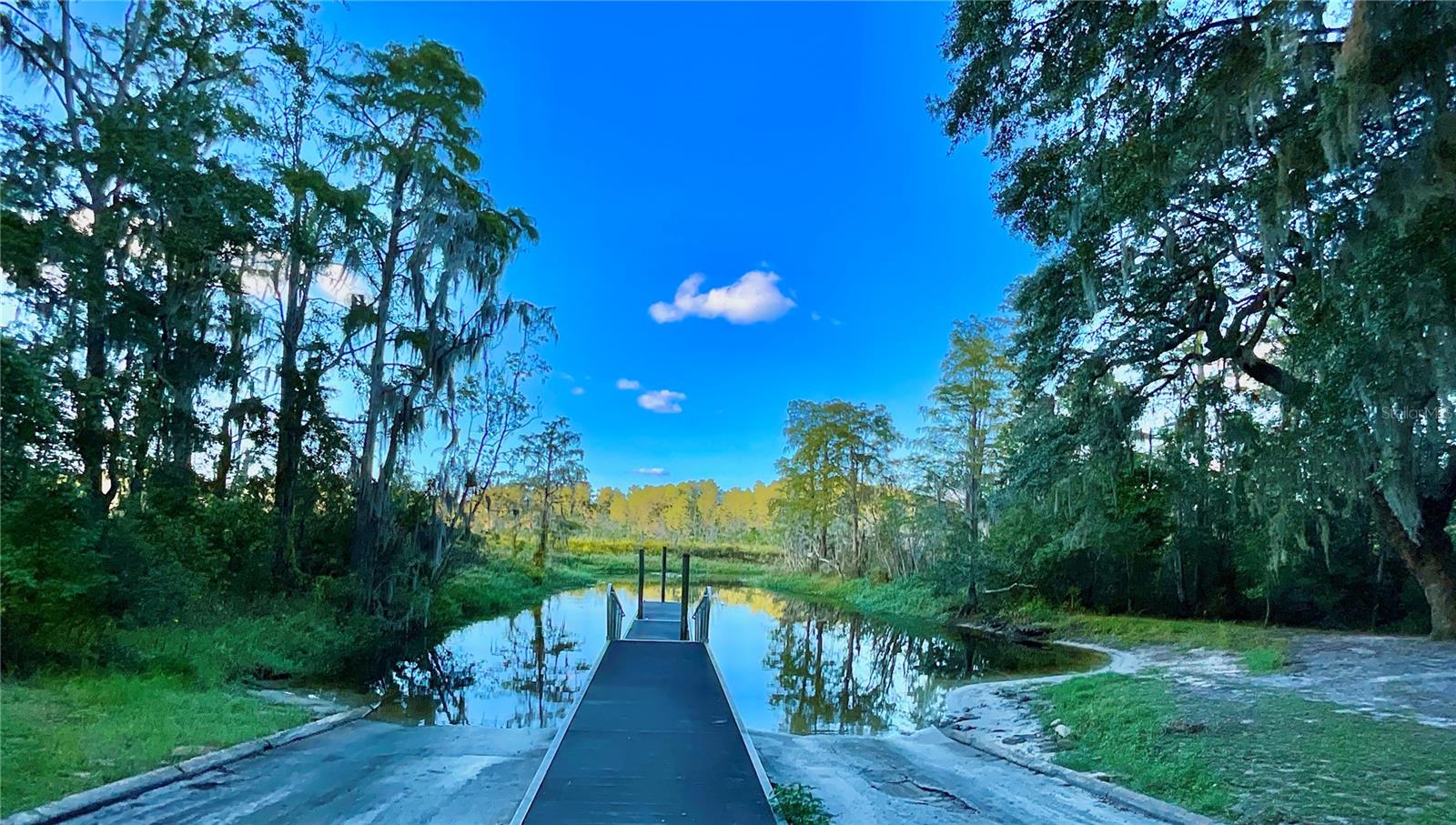 MELROSE LANDING - Residential