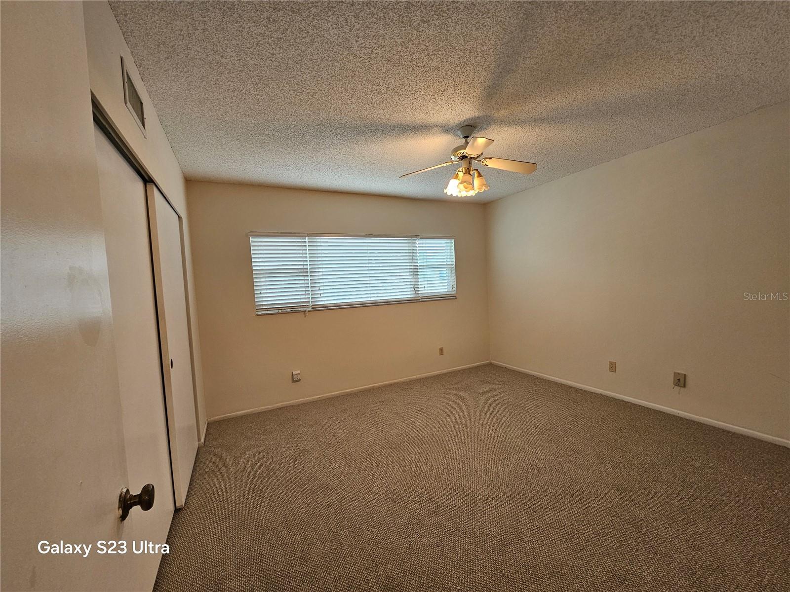 ON TOP OF THE WORLD - Residential Lease