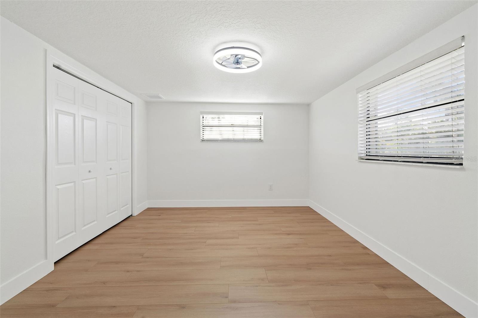BAY PARK ESTATES - Residential
