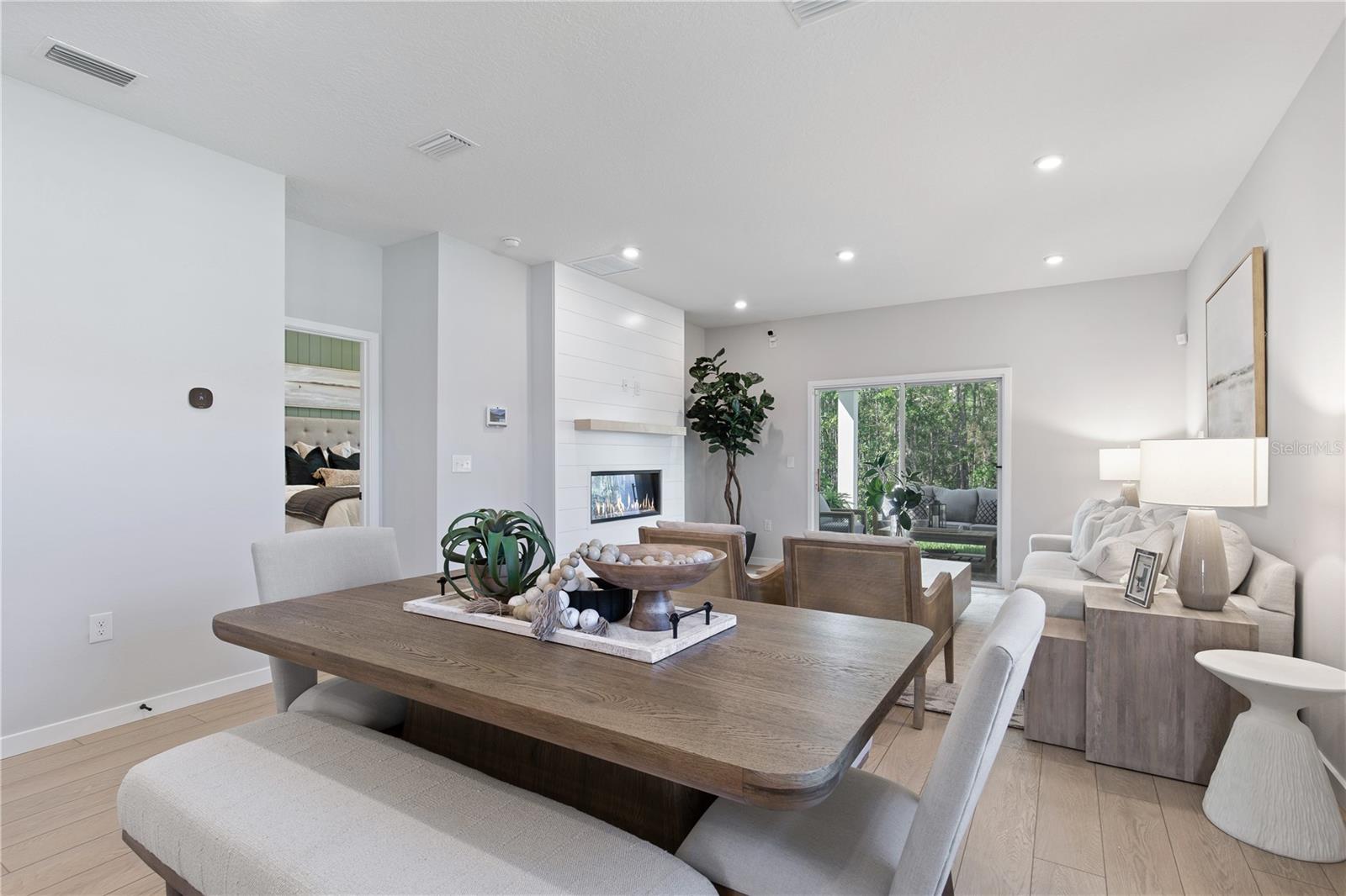 SEMINOLE PALMS PH 1 - Residential