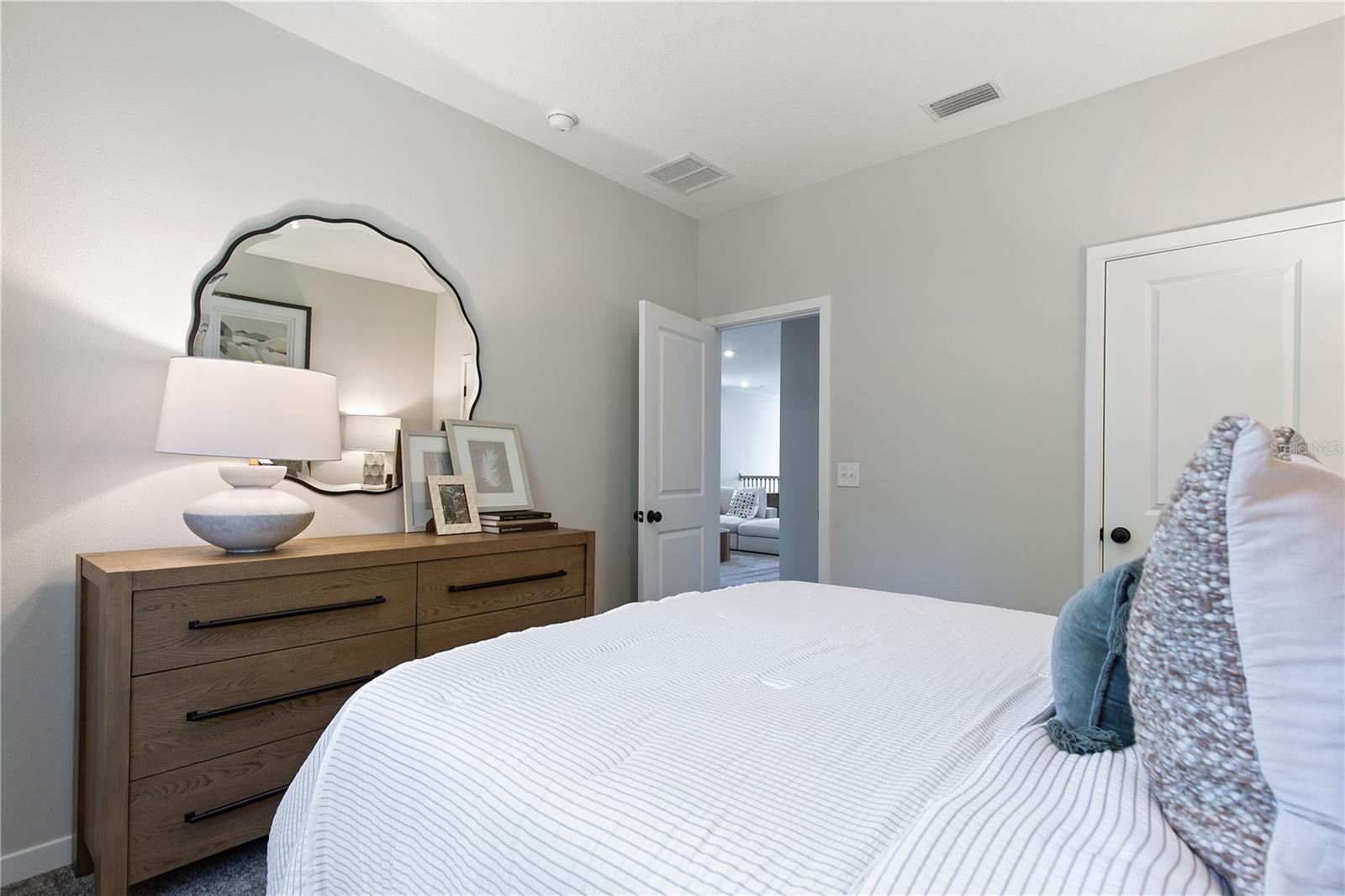 SEMINOLE PALMS PH 1 - Residential